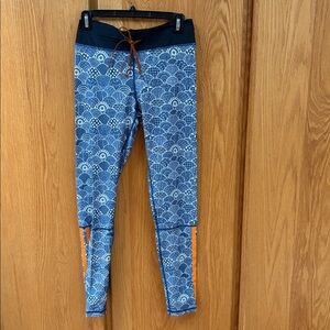 The Upside Active Workout Leggings Pants Blue Floral Geometric Print 8